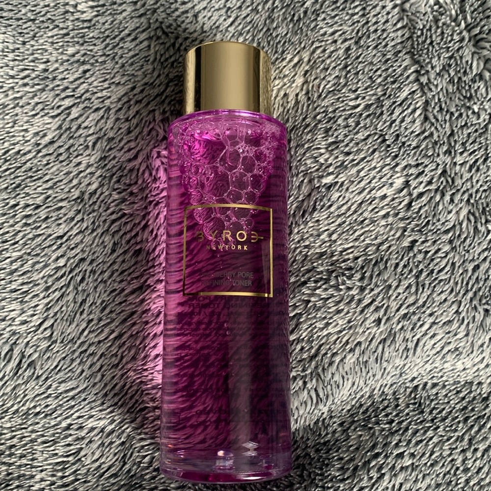Byroe New York Pro-Berry Pore Refining Toner